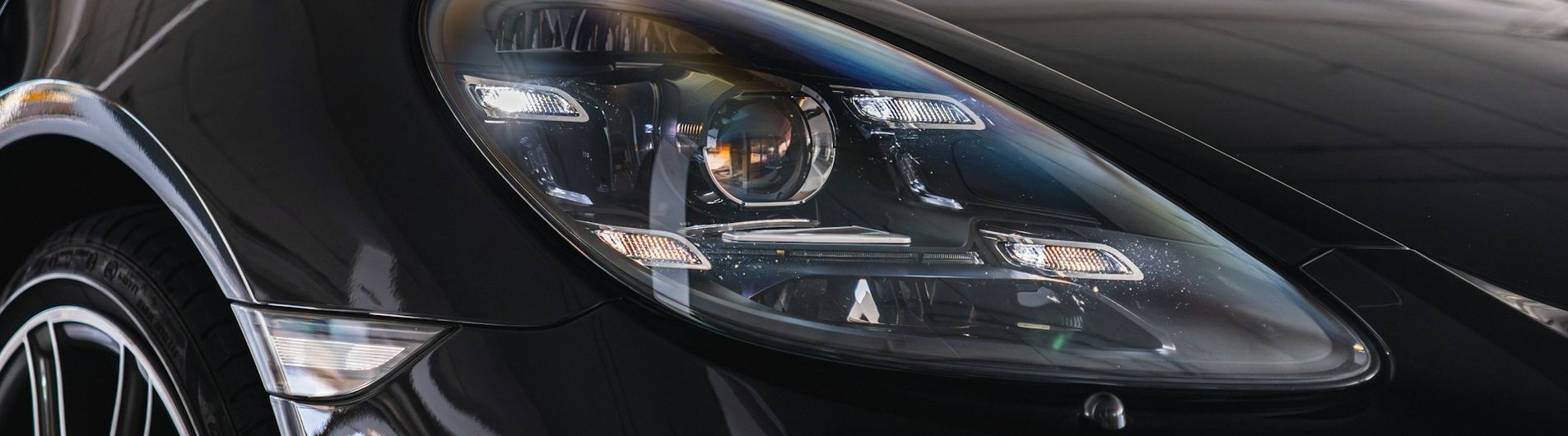 flawless coated black paint and headlight